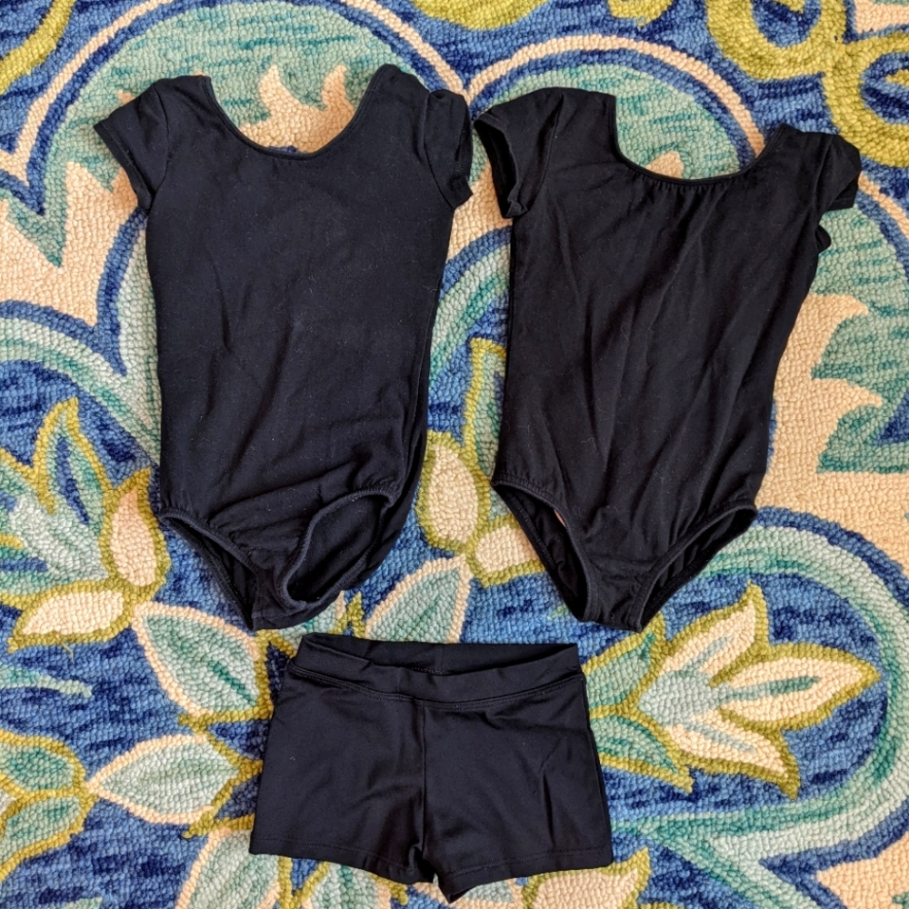 Capezio ballet leotard sz 6-7 lot